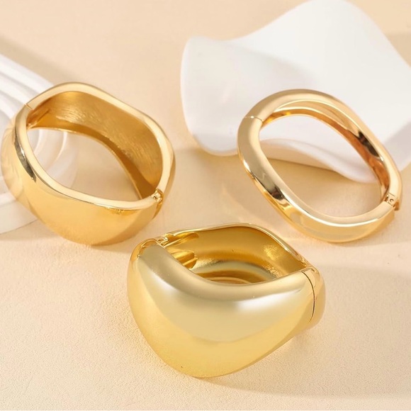 3 Pcs Chunky Gold Stackable Bracelet - Picture 3 of 4